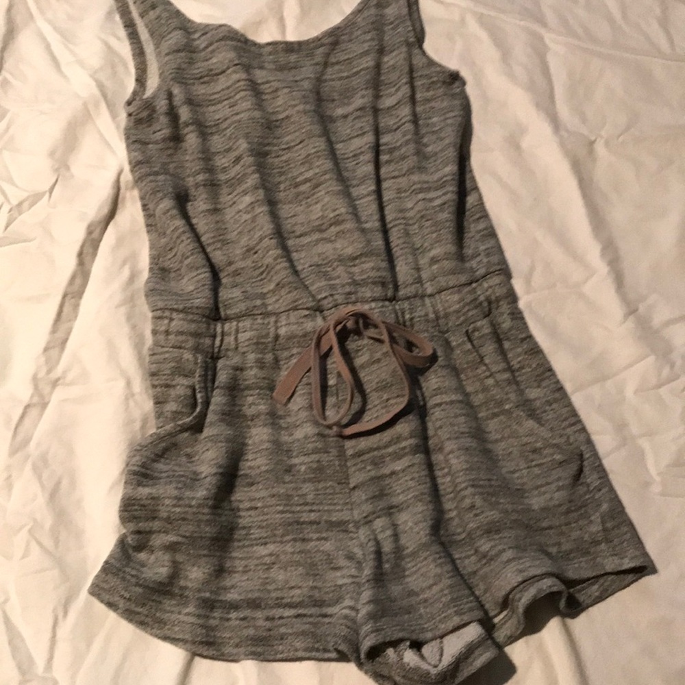 grey romper